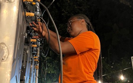 Femme du jour : Vanessa, la Décoratrice qui surpasse les Stéréotypes à Goma et se spécialise dans la sonorisation