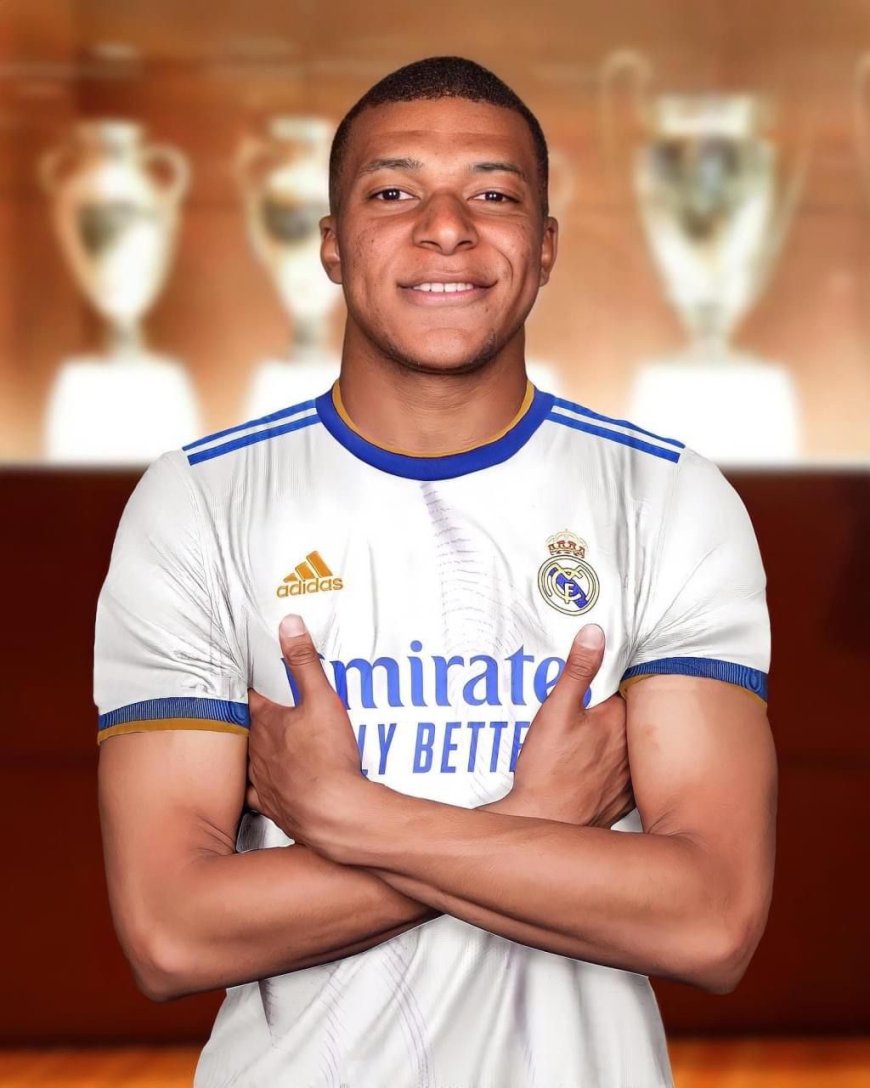 Sport : Kylian Mbappé rejoint officiellement le Real Madrid pour une durée de 5 ans