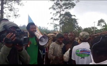 Nord-Kivu : une marche de 20 km pour l'unité et contre l'avancée du M23