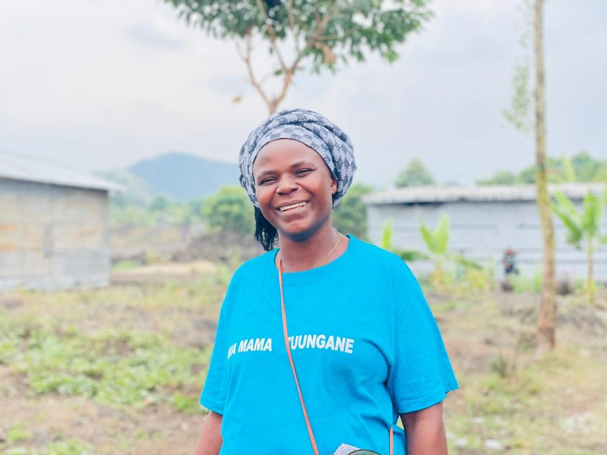 Femme et emploi : Fazili Milele, une femme déplacée devenue un modèle féminin dans le charpentage pour subvenir aux besoins de sa famille