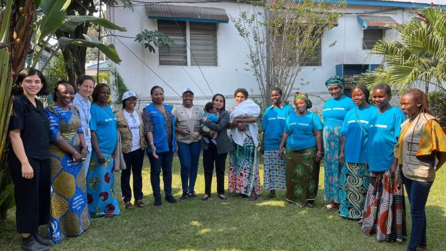 RDC : rencontre du Haut-Commissaire du HCR avec les femmes déplacées de Rusayo : plaidoyer pour la paix et l'autonomisation