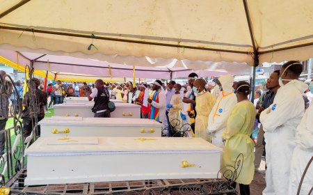 Goma : inhumation des corps retrouvés après le naufrage du "Merdi" sur le Lac Kivu